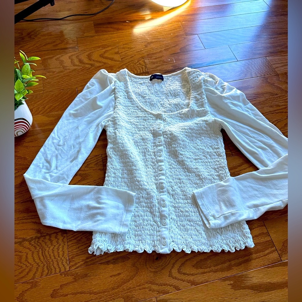 Gap shirt